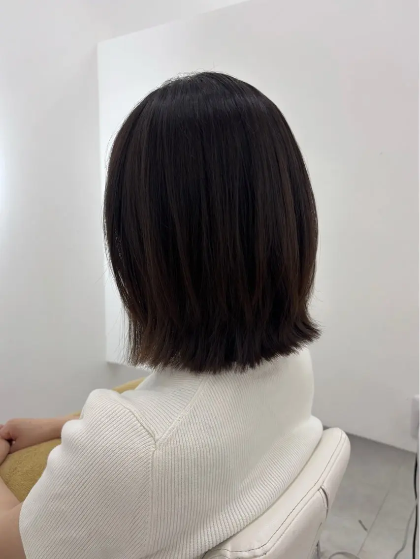ショート カラー カット ヘアカラー トリートメント 【aini天王寺】 𝐚𝐢𝐫𝐢✂︎のヘアスタイル
