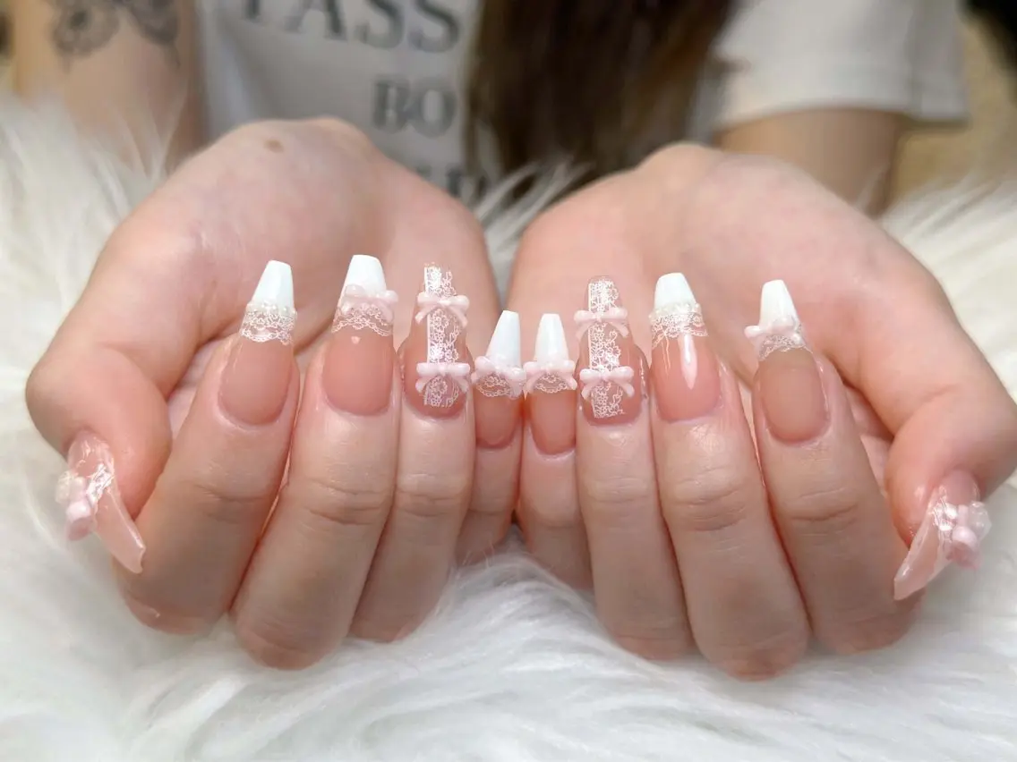 ネイル アートネイル ジェルネイル ニュアンスネイル シンプルネイル ハンドネイル Nie Nail Shinokuboのネイルデザイン