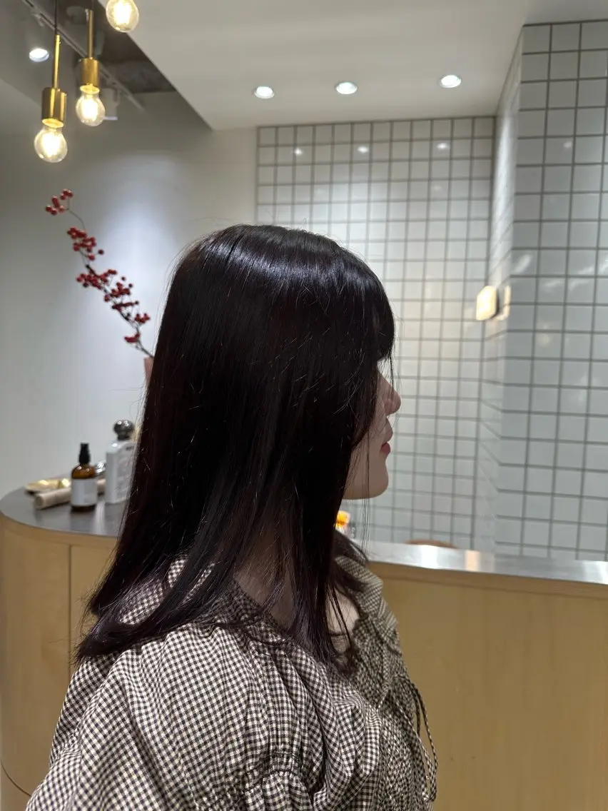 セミロング ヘアカラー 🍇透明感カラー/ カットひかる🍒のヘアスタイル