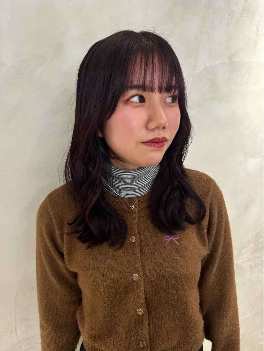 ミディアム カラー ユ カのヘアスタイル
