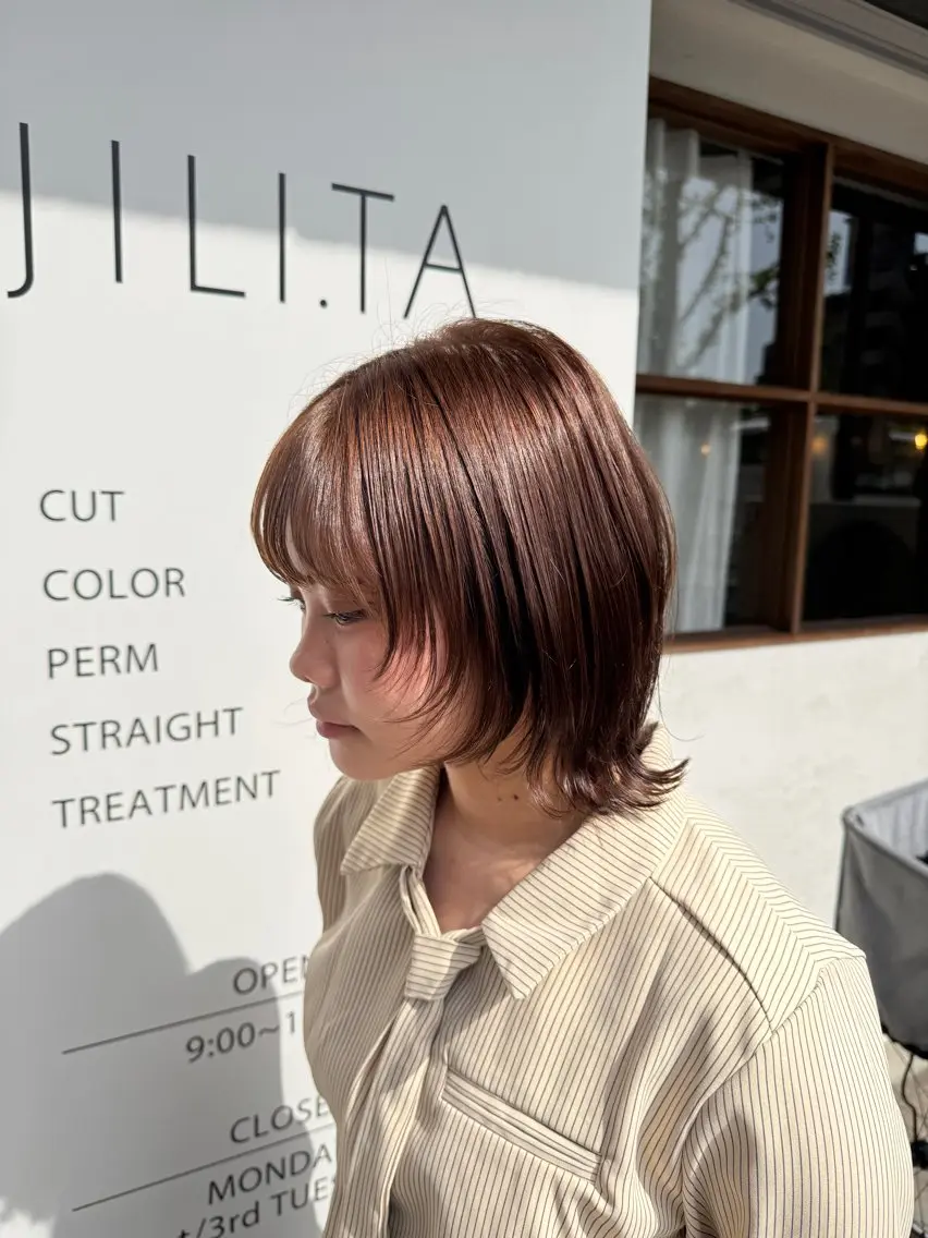 ショート カラー ベージュカラー ブリーチ ブリーチなしカラー 田村 愛彩のヘアスタイル