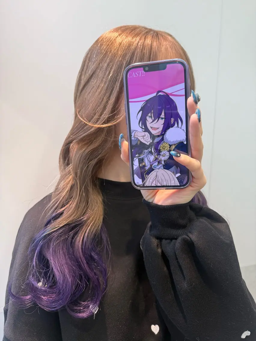 ロング カラー ベージュカラー ブリーチ ケアブリーチ ダブルカラー グラデーションカラー ヘアカラー トリートメント インナーカラー 推し ブリーチ 髪質改善のヘアスタイル
