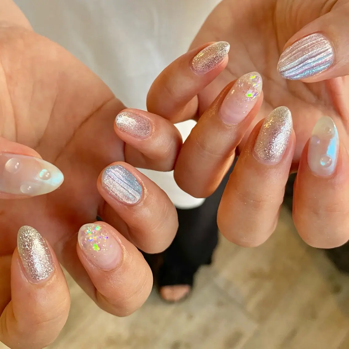 ネイル オーロラネイル マグネットネイル ニュアンスネイル 夏ネイル Loca.nails Kasumiのネイルデザイン