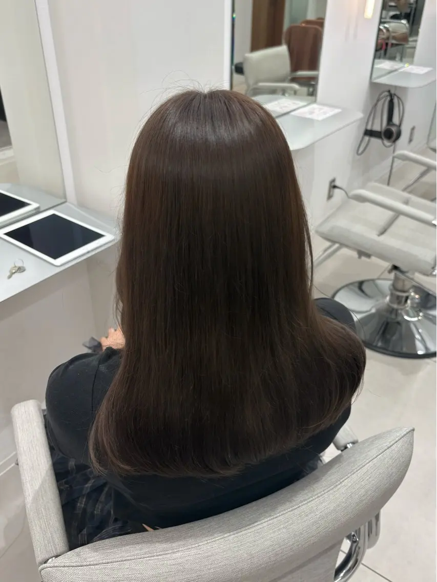 セミロング 透明感color♡ Ibukiのヘアスタイル