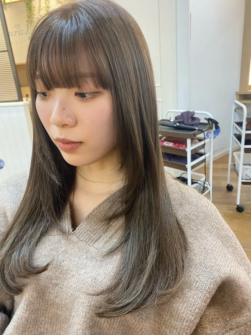 ロング カラー ヘアアレンジ ブリーチ レイヤーカット ヘアカラー トリートメント 韓国ヘア sasugaのヘアスタイル
