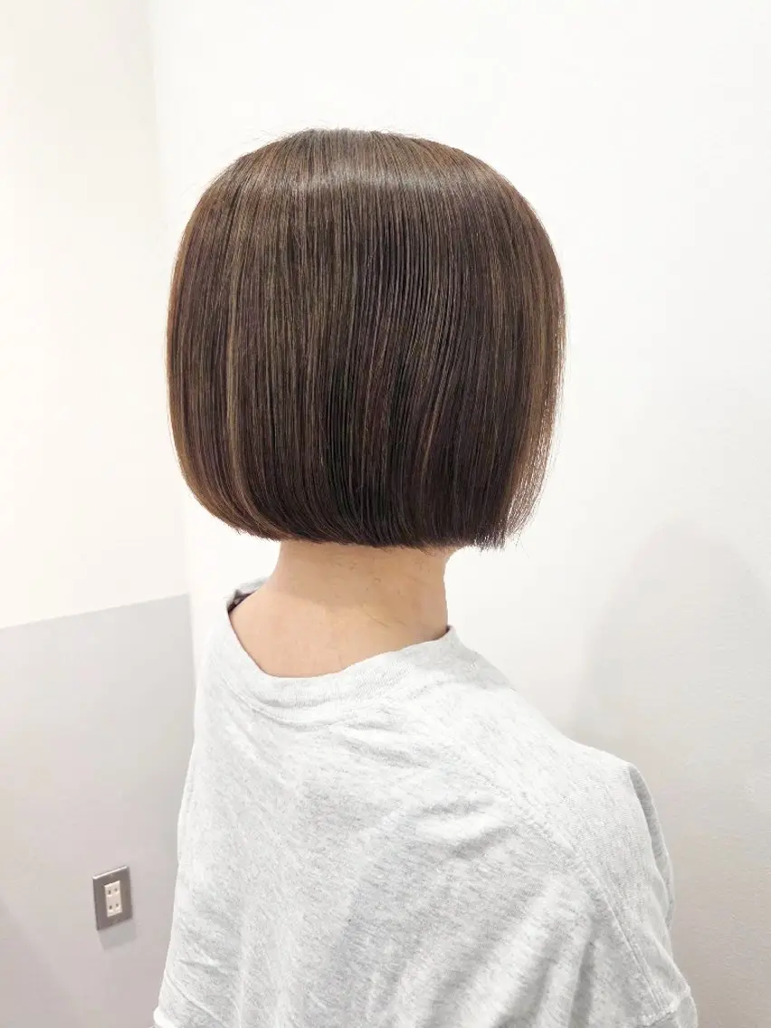 ショート カラー カット ヘアカラー トリートメント ヘッドスパ 齋藤 愛美のヘアスタイル