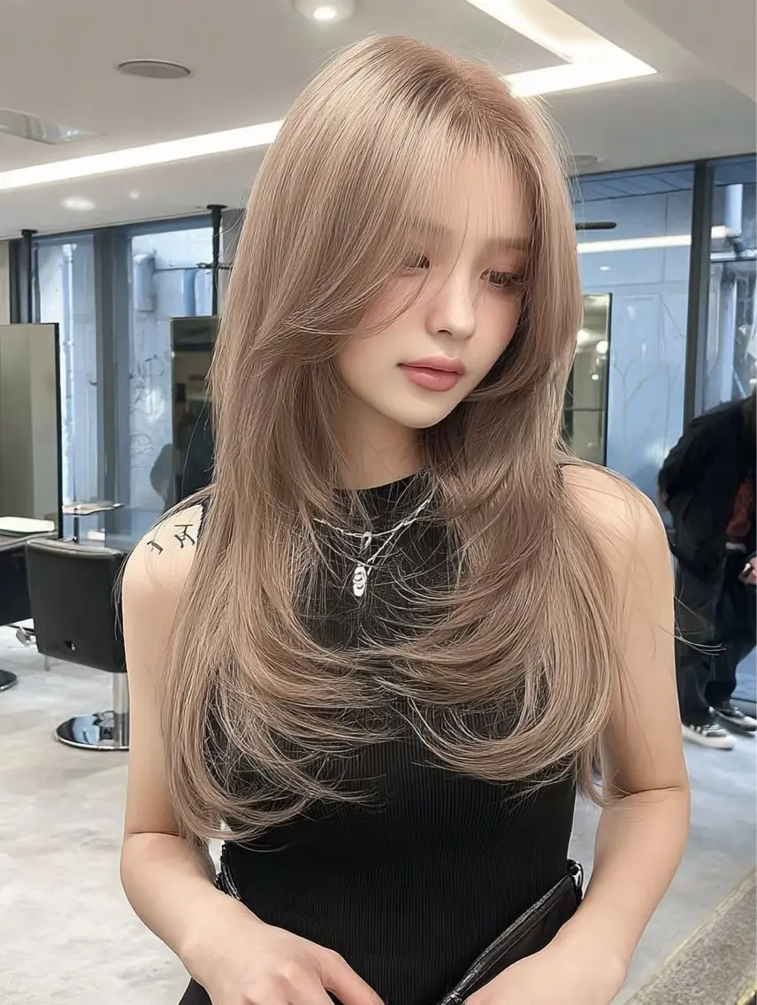 ロング 韓国ヘア┊︎レイヤー カット┊︎藤松美紗のヘアスタイル