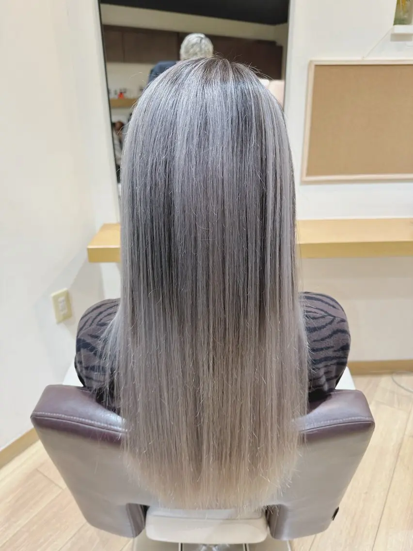 ロング レイヤーカット 玉木 雄也のヘアスタイル