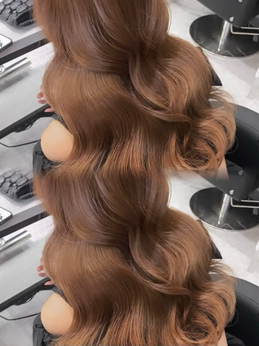ロング カラー ベージュカラー ブリーチ ブラウンカラー ミルクティーベージュ 名古屋栄♡PELE/ ブリーチ/ハイトーンのヘアスタイル