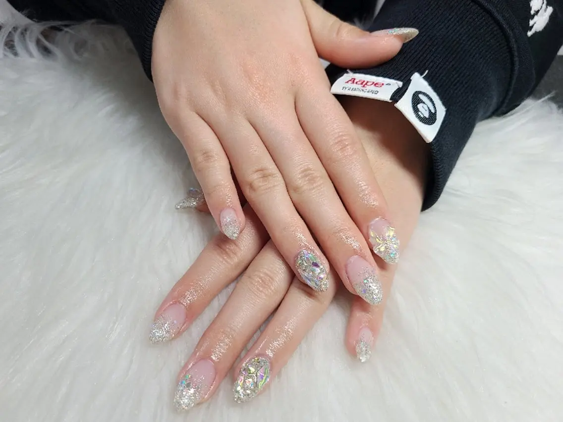 ネイル ハンドネイル Lily Eye&Nailのネイルデザイン