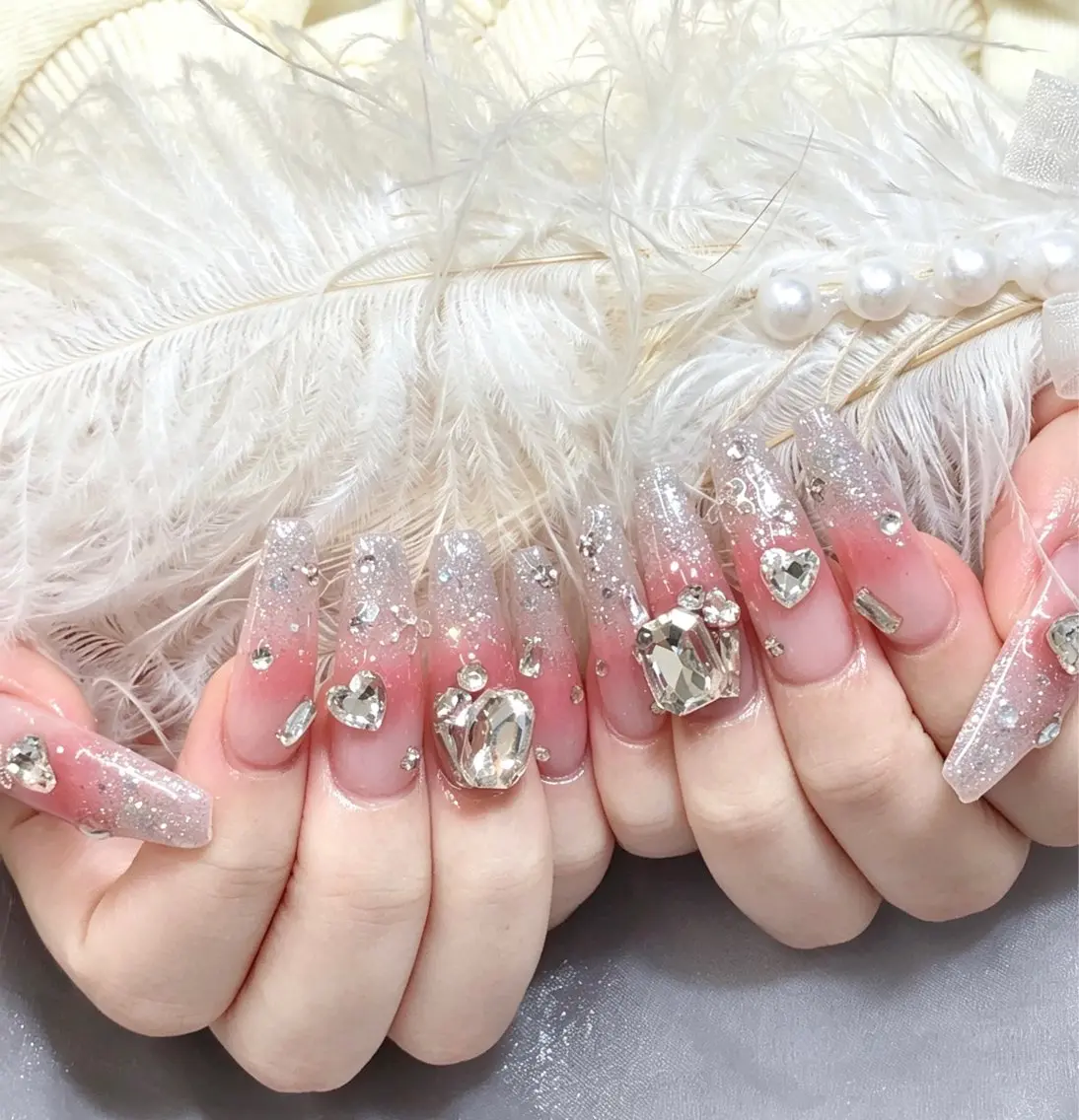 ネイル ハンドネイル Glow Minamiのネイルデザイン