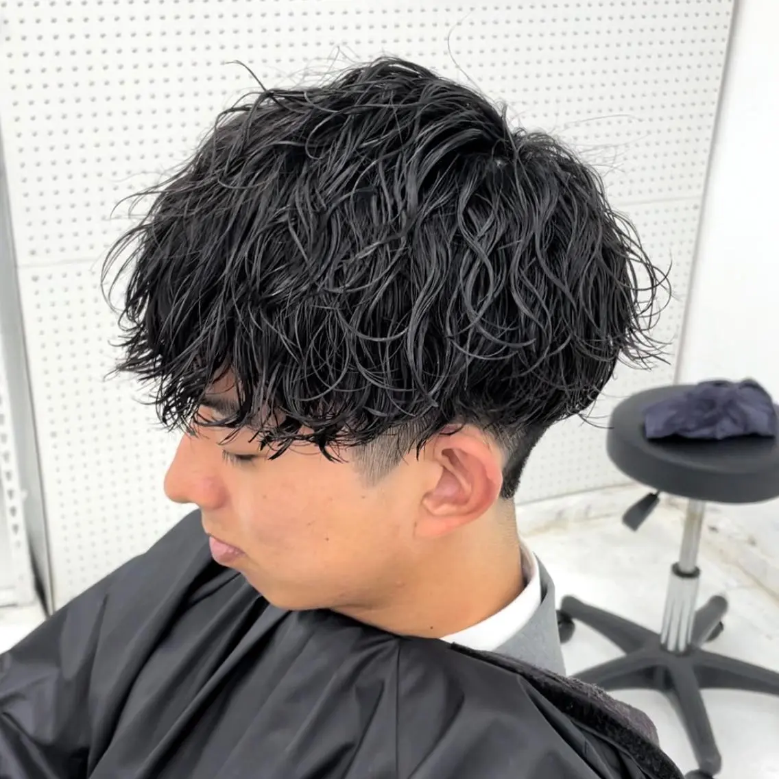 【✨期間新規様限定価格✨】メンズカット+波巻きパーマ(ダメージレスクリームパーマ剤使用)の写真