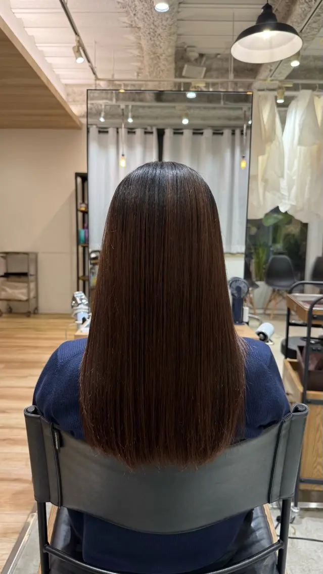 ロング 縮毛矯正 トリートメント にいな/柔らか縮毛 矯正/艶カラー☘️のヘアスタイル