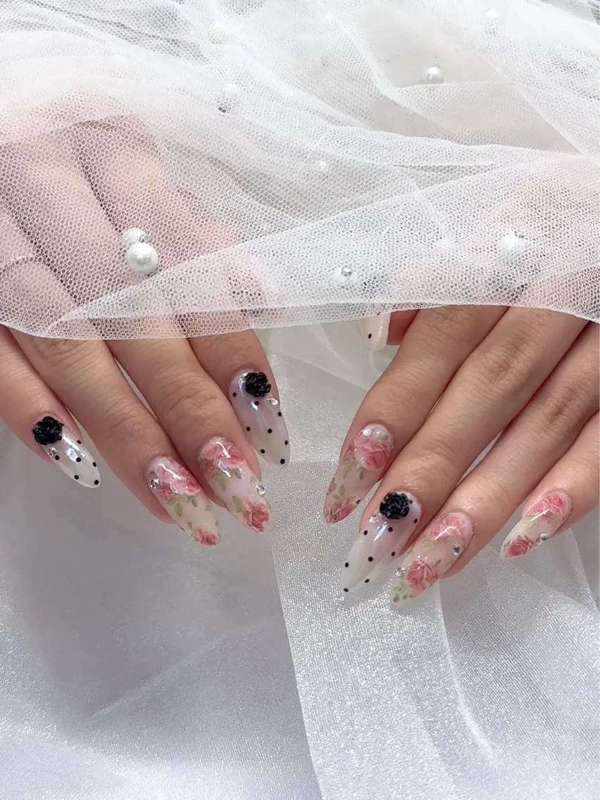 ネイル ハンドネイル Hal nail Nanamiのネイルデザイン