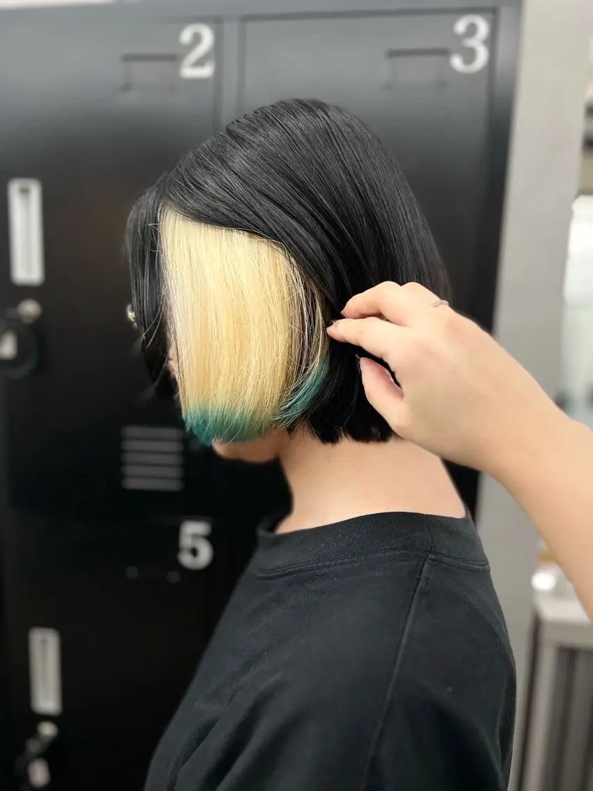 ミディアム カラー ブリーチ 抜きっぱなしブロンド ブロンド 透明感カラー デザインカラー カット ヘアカラー 透明感カラー特化🫧 🦋栗原🦋のヘアスタイル