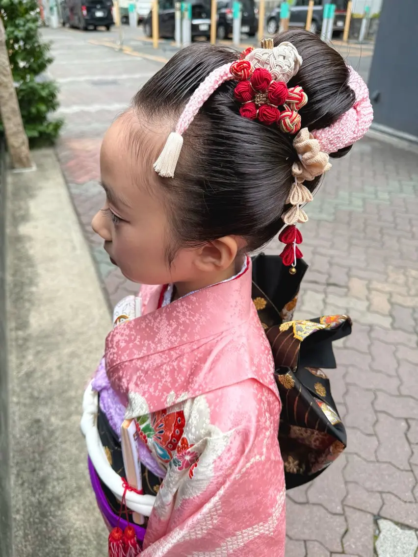 ヘアアレンジ キッズ 🪿maiko🌿 プライベートサロンのヘアスタイル