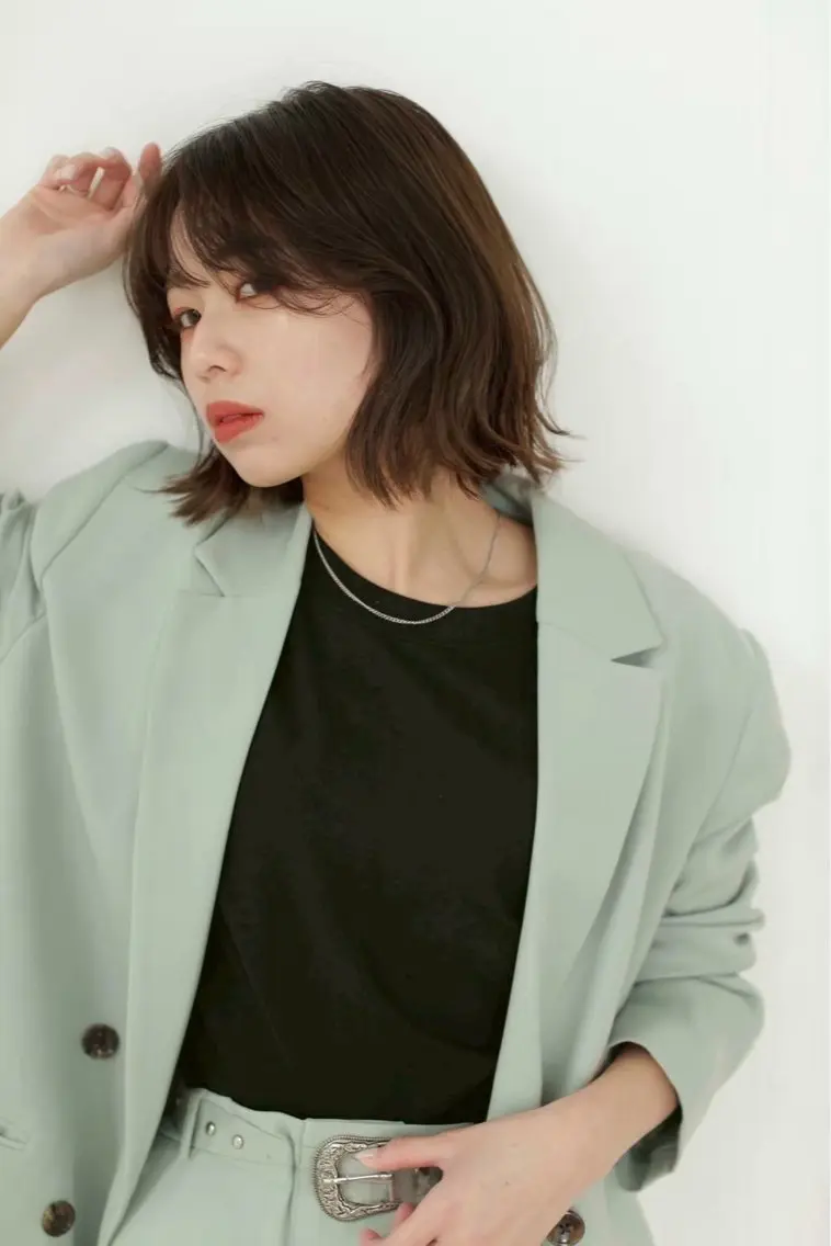 ショート 梅田 来夢のヘアスタイル