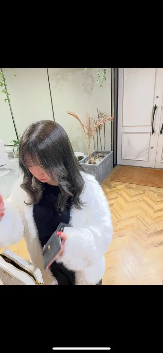 カラー 髙橋 美妃のヘアスタイル