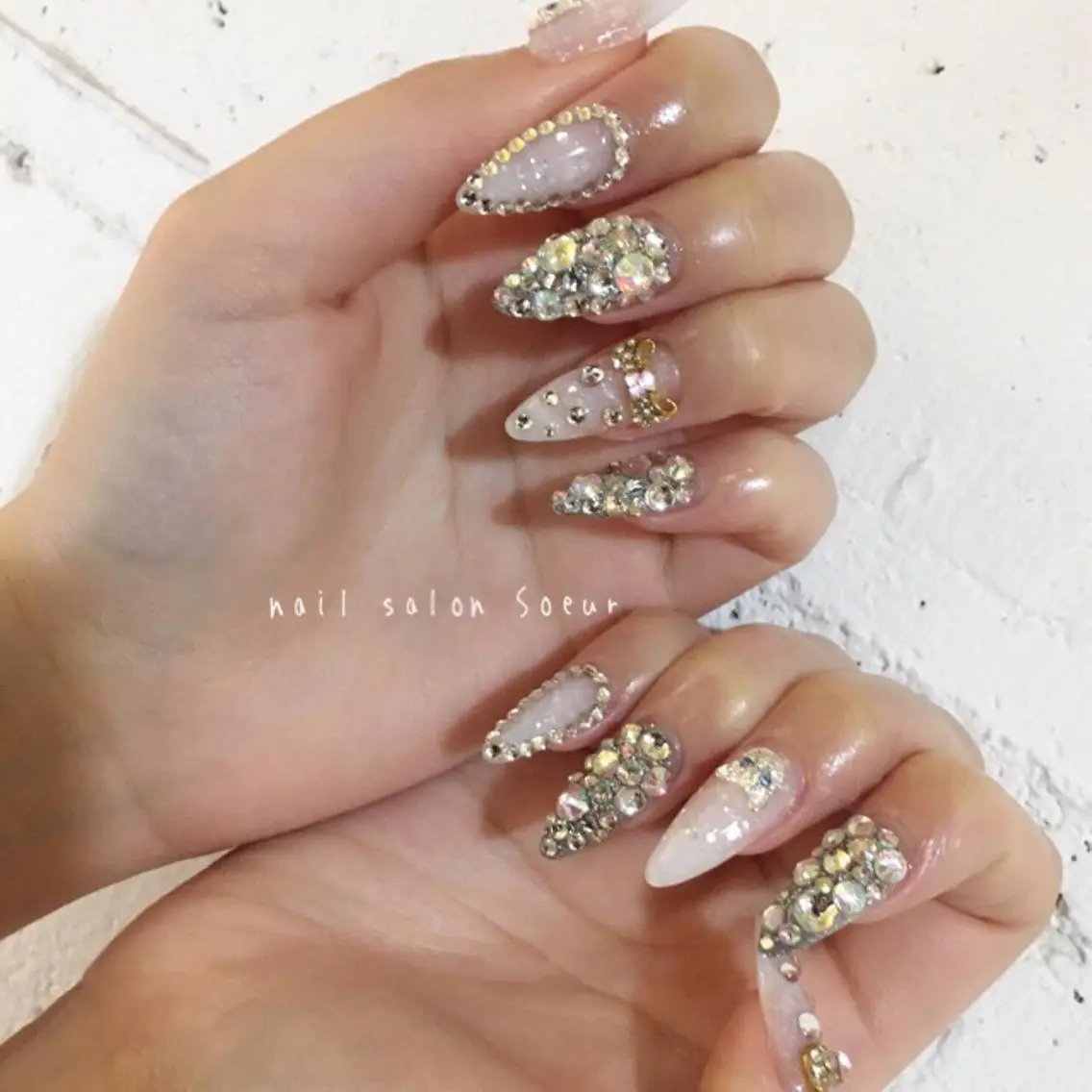 ネイル キラキラネイル 持ち込み リボン スカルプネイル ハンドネイル nail salon Soeurのネイルデザイン