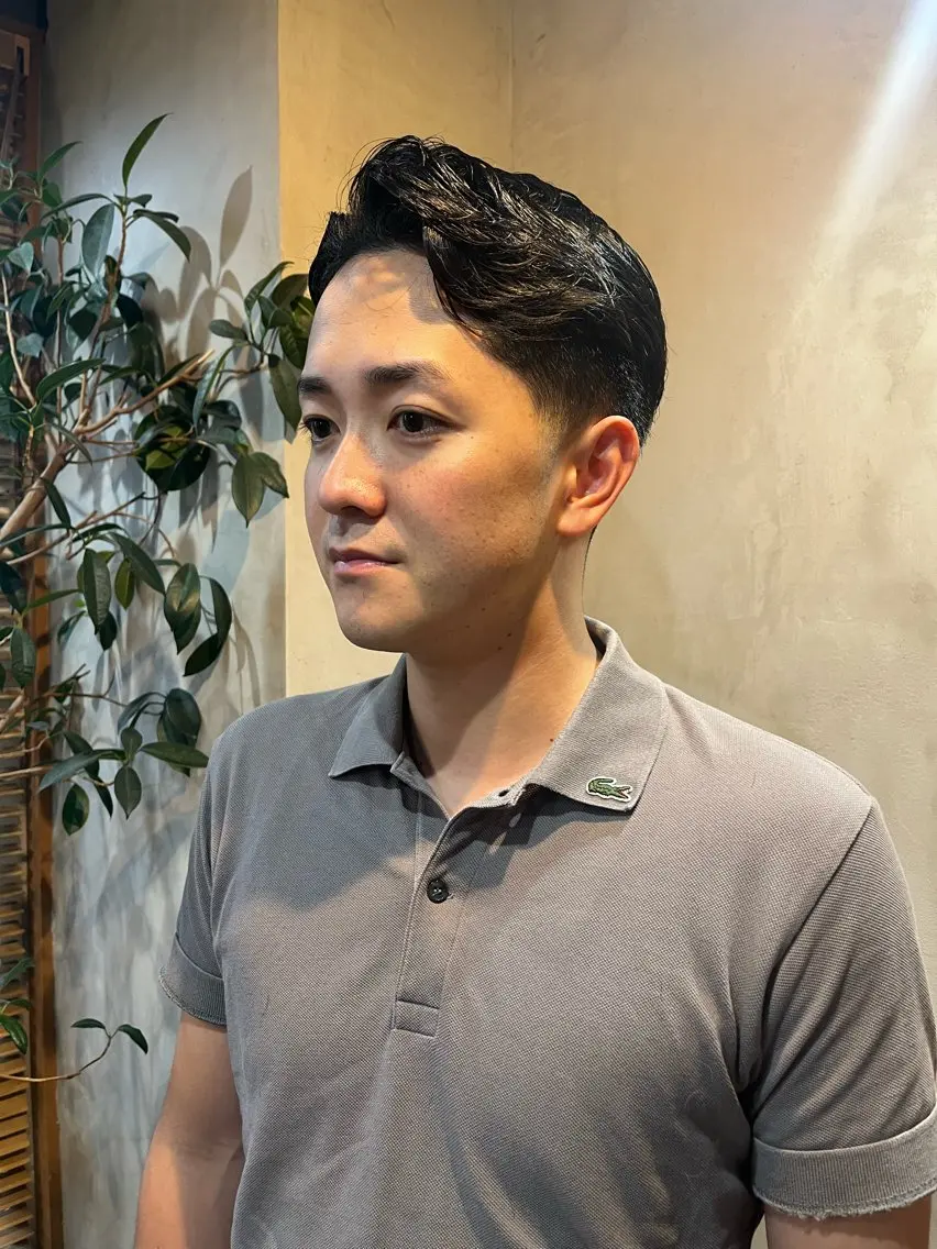 メンズ ビジネス 刈り上げ カット メンズ／顔周りカ ット中目黒akaneのヘアスタイル