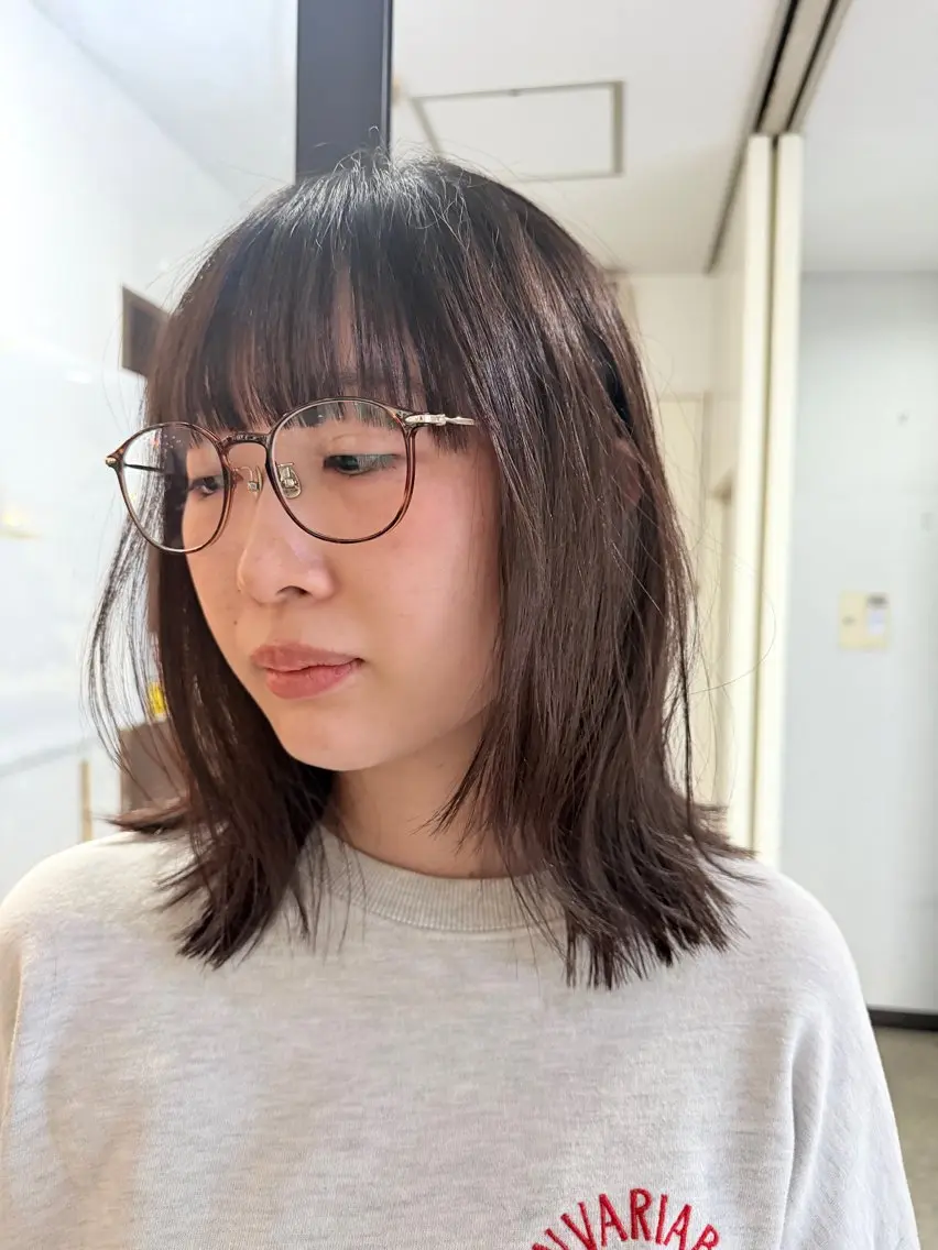 ミディアム カット ヘアカラー トリートメント レイヤーカット🫧 サーシャのヘアスタイル
