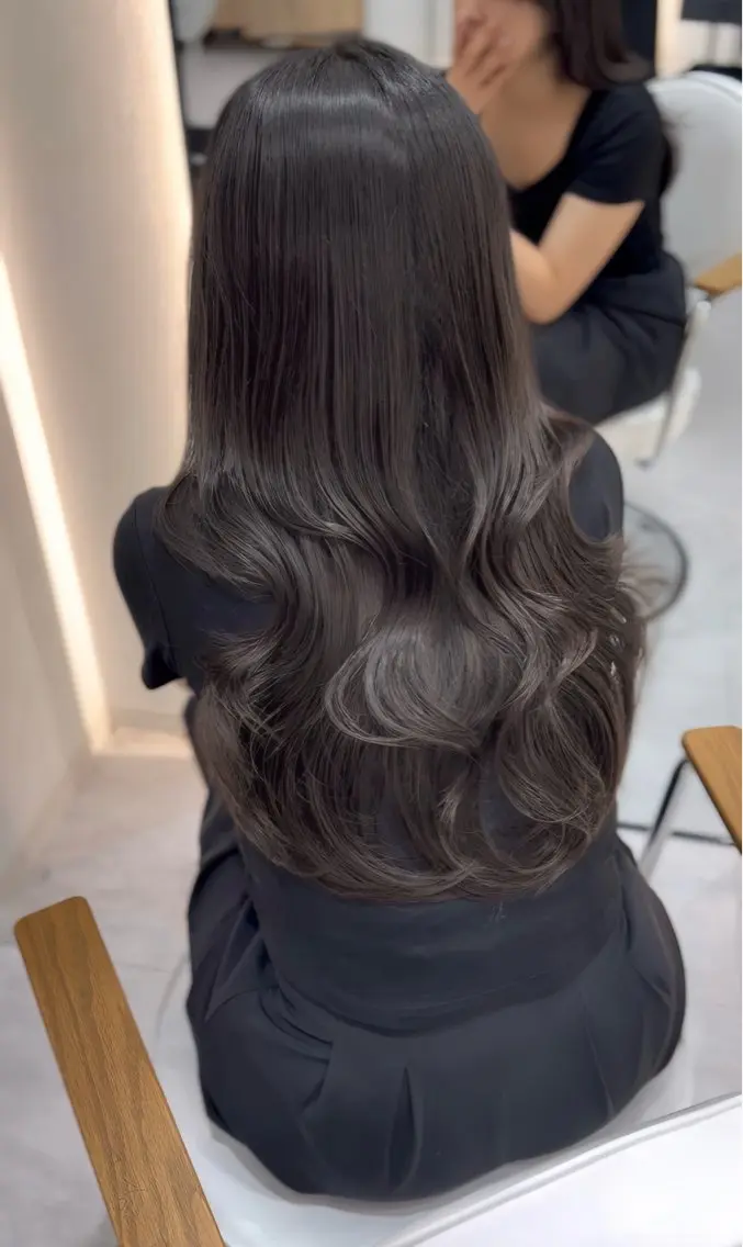 ロング ヘアカラー 韓国ヘア🩶侑矢 艶髪透明感/福岡のヘアスタイル