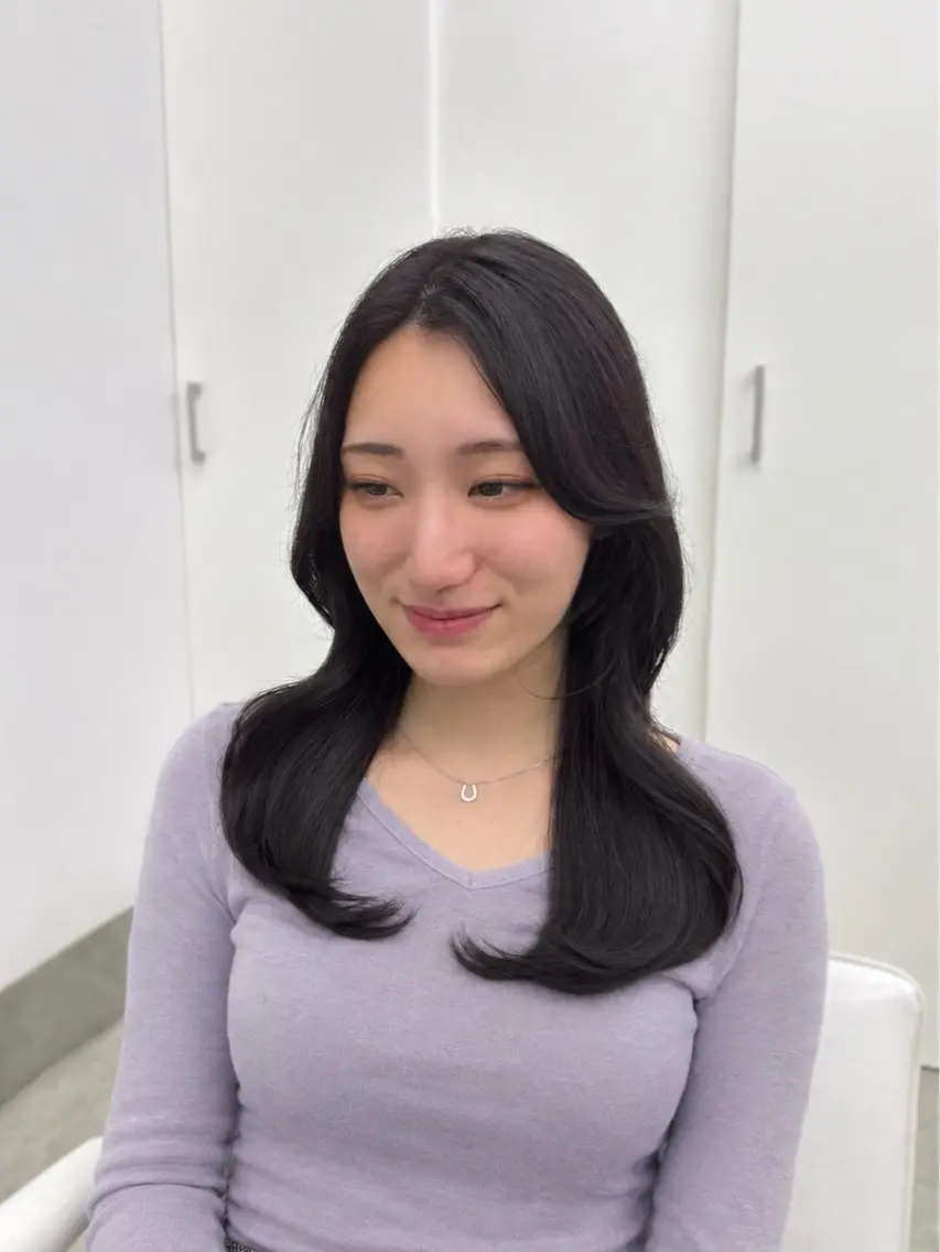 セミロング カット ヘアカラー トリートメント 髪質改善×ブリーチ なしカラー/桃愛のヘアスタイル