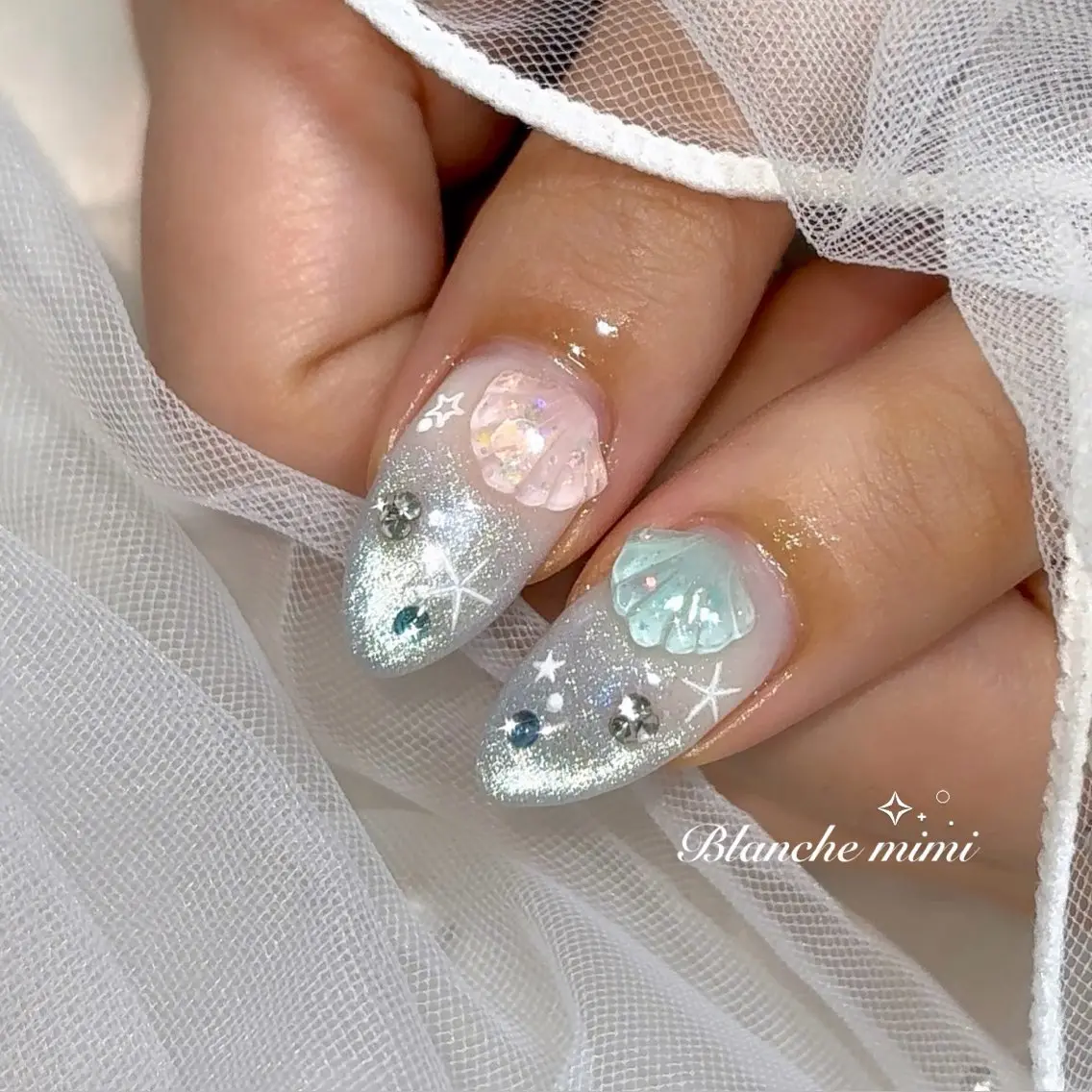 ネイル ハンドネイル Blanche mimi.u_aのネイルデザイン