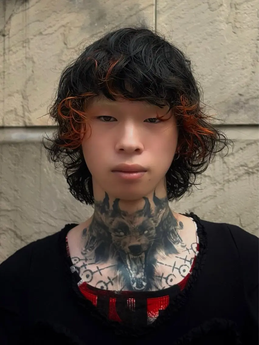 ロング カラー パーマ ヘアアレンジ メンズ 渡邉 舞のヘアスタイル