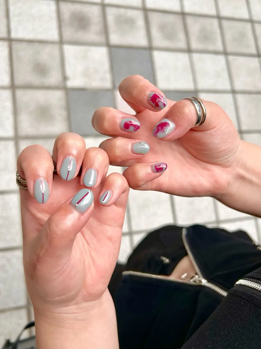 ネイル フレンチネイル キラキラネイル オフィスネイル ピンク ピンクベージュ ハンドネイル Lily nailのネイルデザイン
