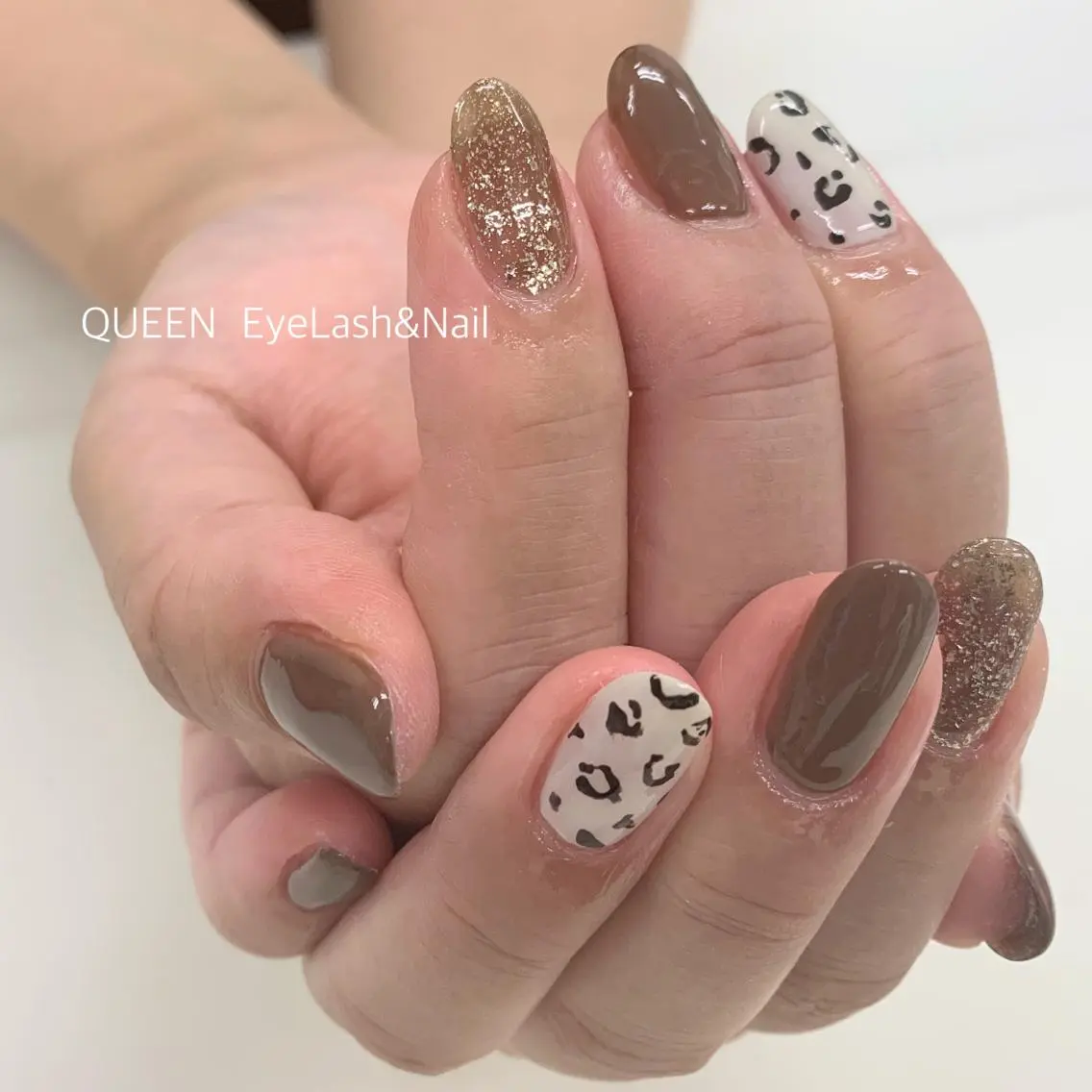 ミディアム カラー ネイル Bloom Nailのネイルデザイン