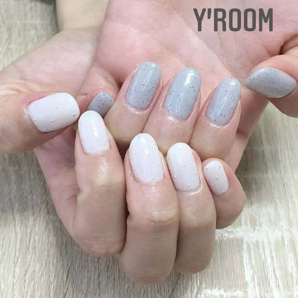 ネイル オーロラネイル フラッシュネイル ジェルネイル マグネットネイル ニュアンスネイル ハンドネイル YUKA （ネイリスト）のネイルデザイン