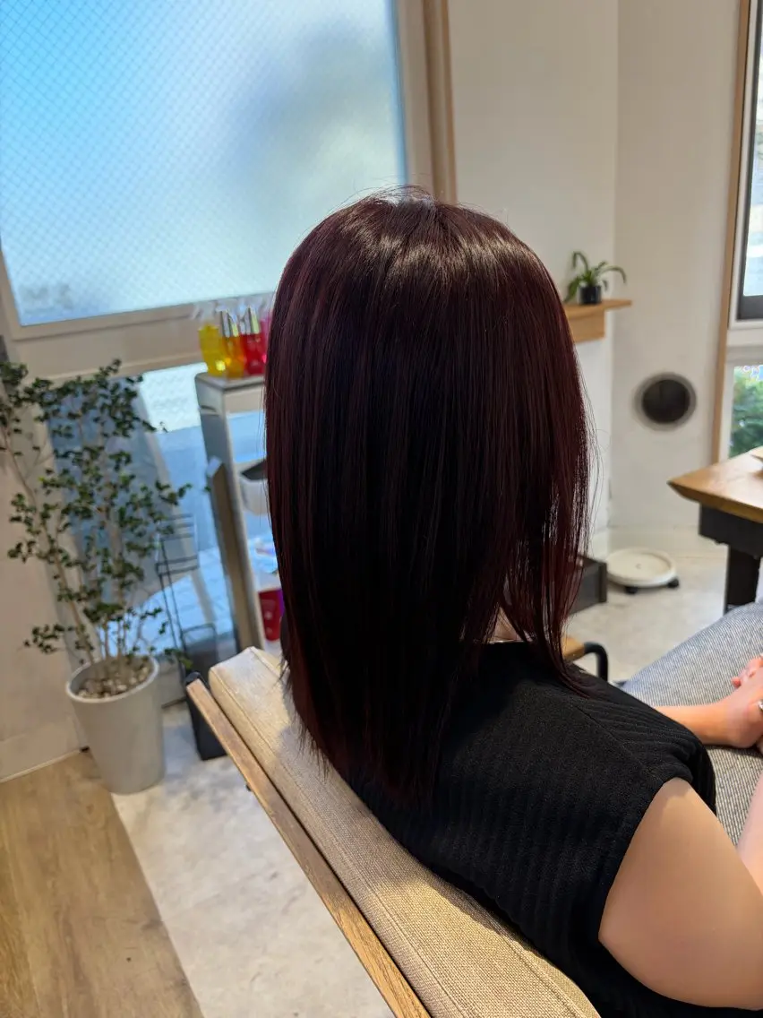 カラー レッドカラー ヘアカラー トリートメント 奥村 奈々加のヘアスタイル