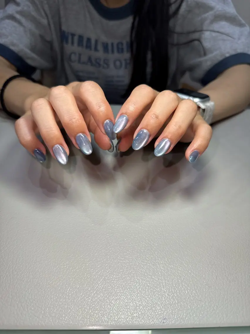 ネイル マグネットネイル nailsalon urümのネイルデザイン
