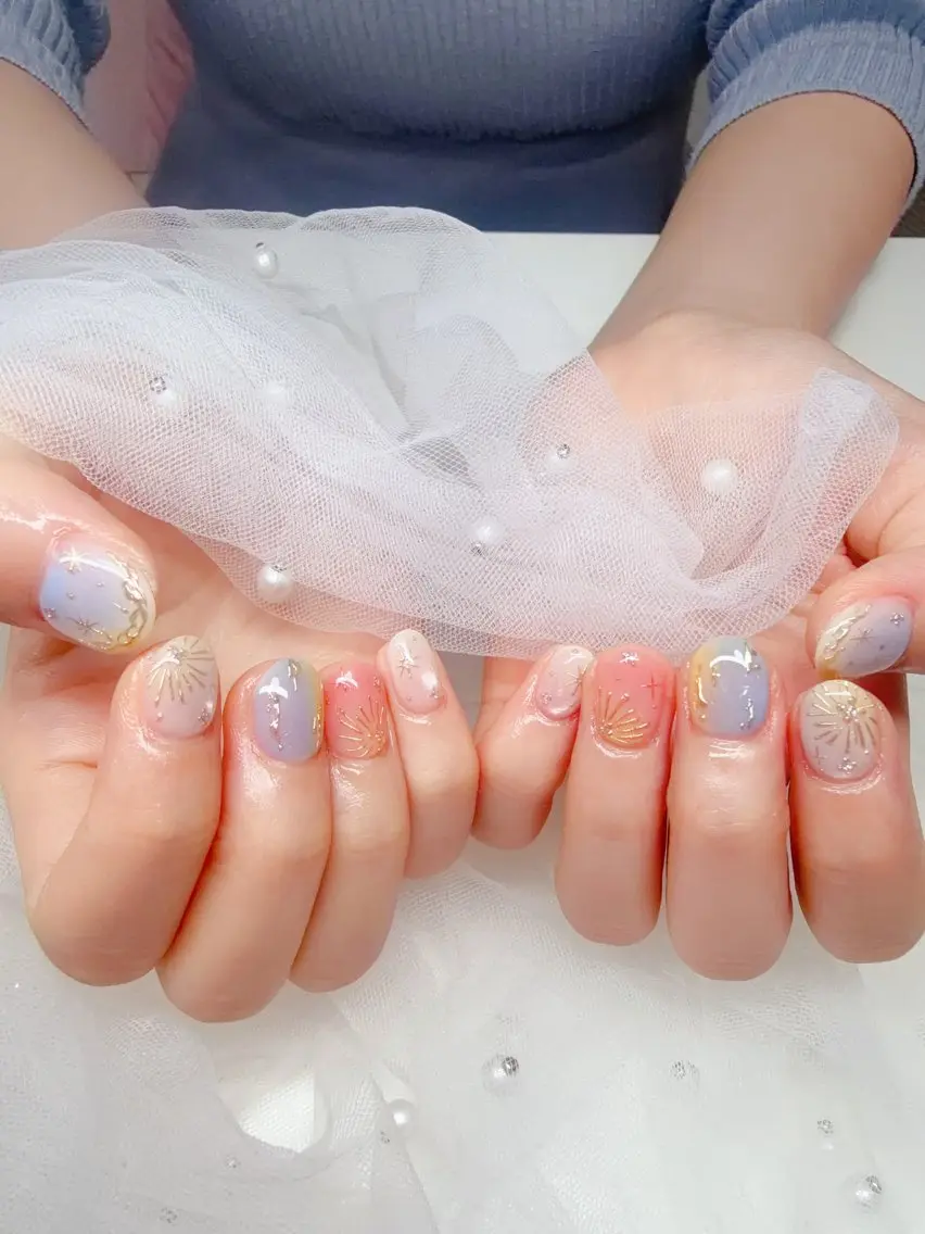 ネイル オーロラネイル チークネイル 成人式 長さ出し ジェルネイル ハンドネイル YUYI.nail salonのネイルデザイン