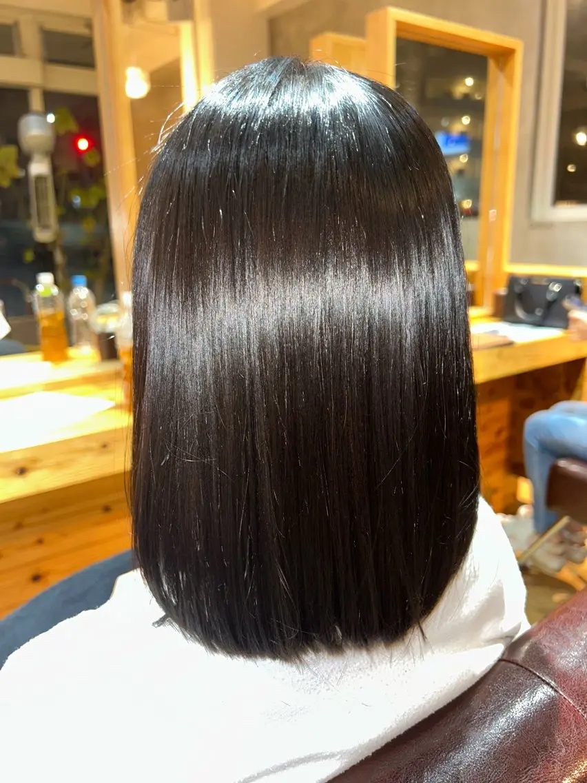 ミディアム ヘアカラー 高良 日奈子のヘアスタイル