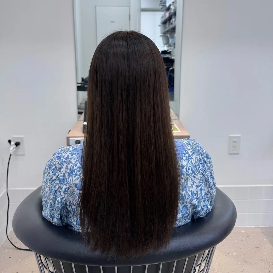 ロング カラー グレージュ ヘアカラー 内田 愛莉のヘアスタイル