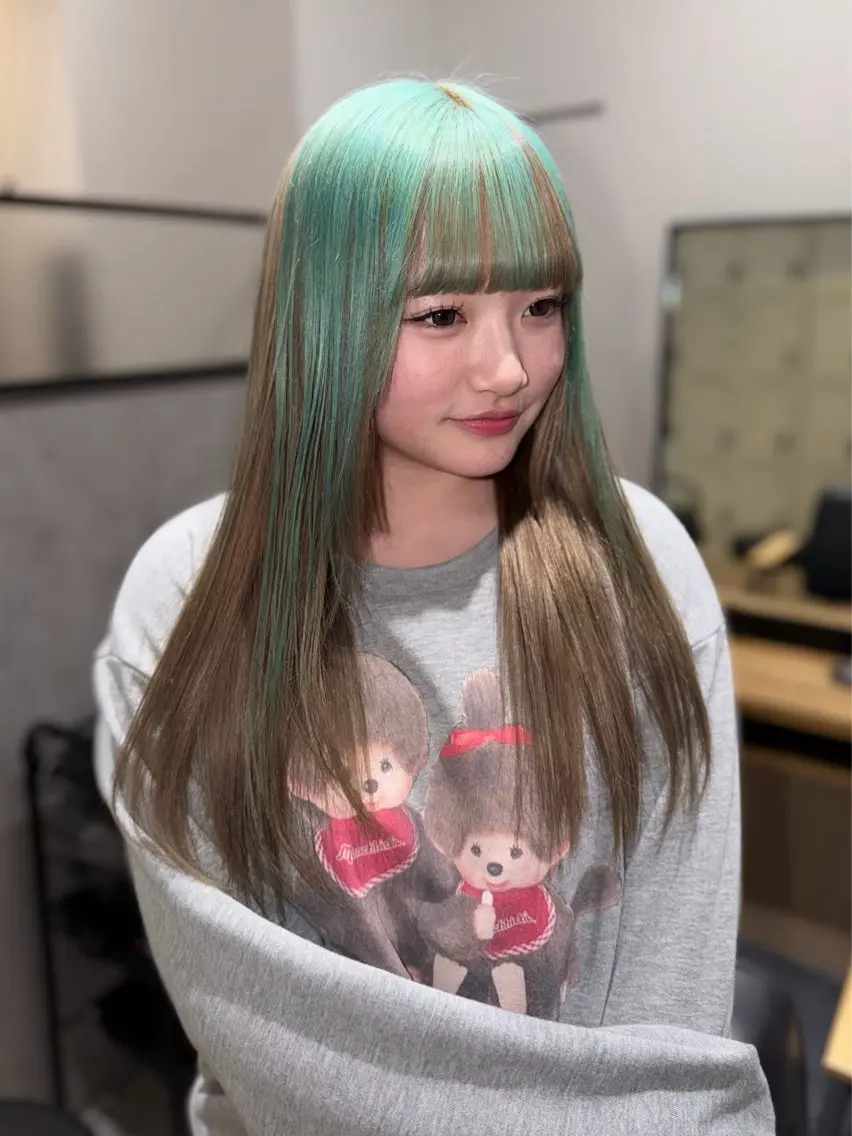 ミディアム カラー ヘアカラー 岡山ハイトーン・ ルーツカラー/こもものヘアスタイル