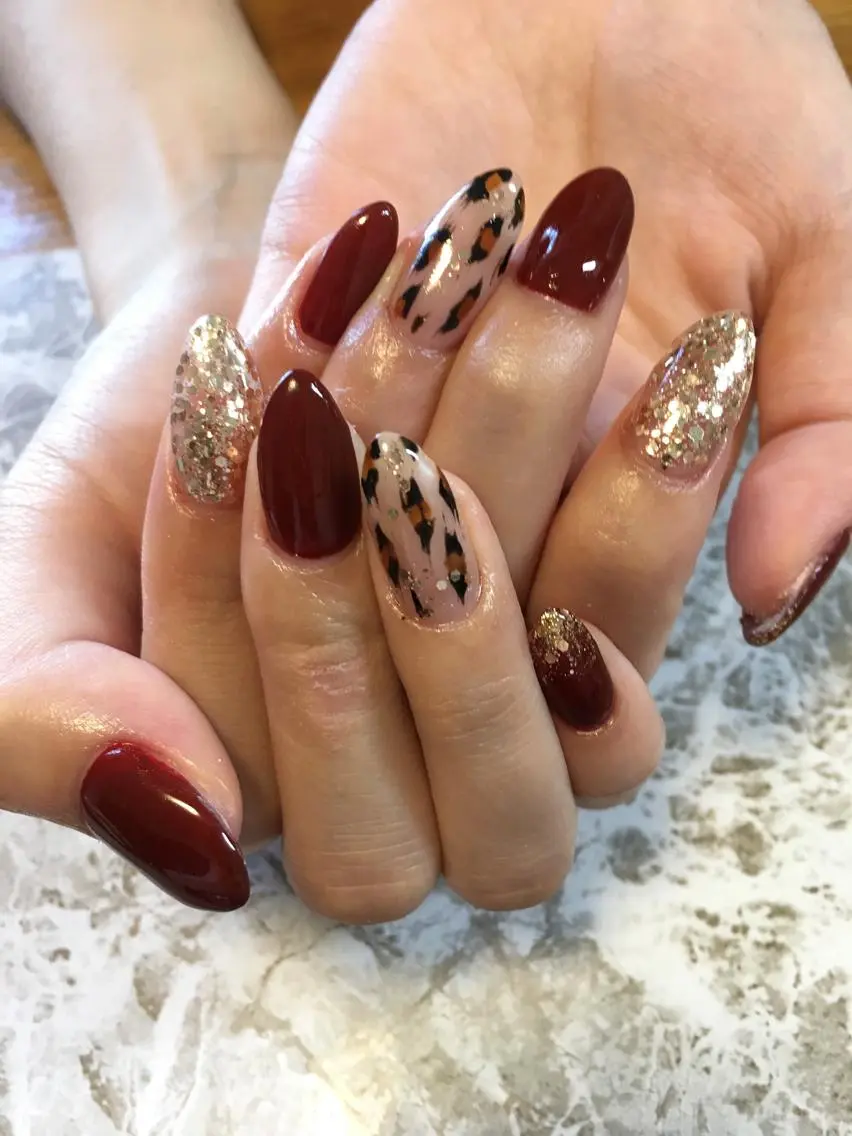 長さだし【チップ】＋アート4本　他店ジェルオフ込み（長さだしオフ別途）の写真
