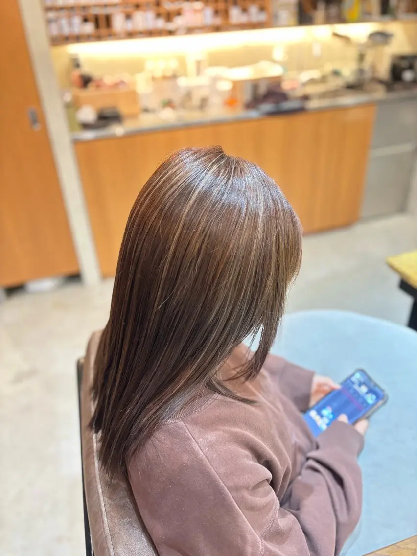 セミロング Hair ruup 平良那生のヘアスタイル