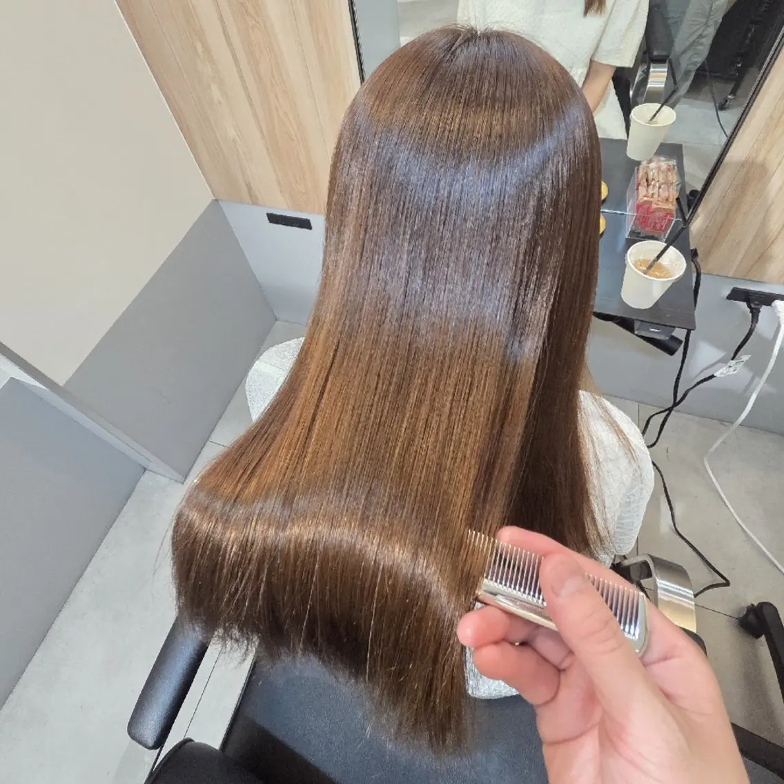 ロング 髪質改善 縮毛矯正 カット ヘアカラー トリートメント ioe三宮☀️ 髪質改善　梅澤健之のヘアスタイル