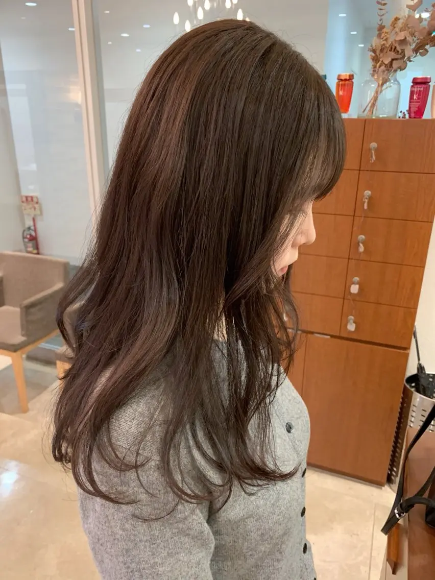 セミロング カラー 透明感カラー カット ヘアカラー トリートメント 縮毛矯正×髪質改善 /透明感カラー/熊川のヘアスタイル