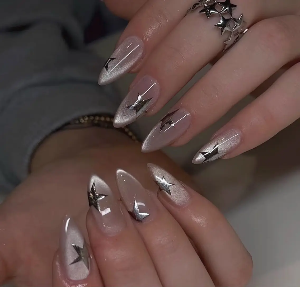 ネイル アートネイル オーロラネイル チークネイル フレンチネイル ガラスフレンチ 🎀🎀YooLi Nail Salonのネイルデザイン