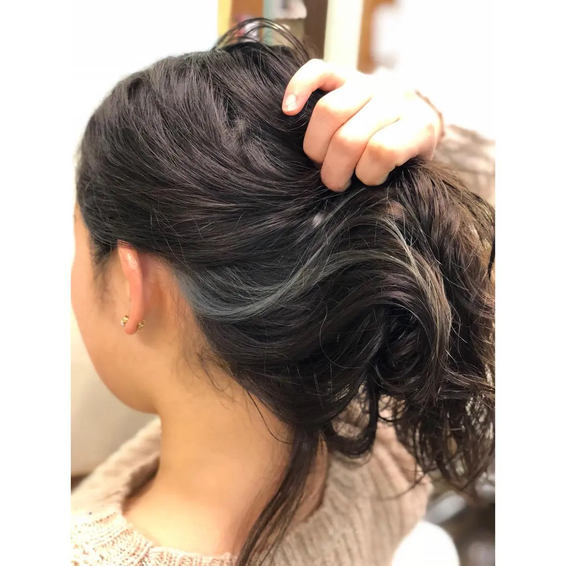 ショート カラー ハイライトカラー インナーカラー ハイライト パーソナルカラー診断 できます 木曽 主博のヘアスタイル