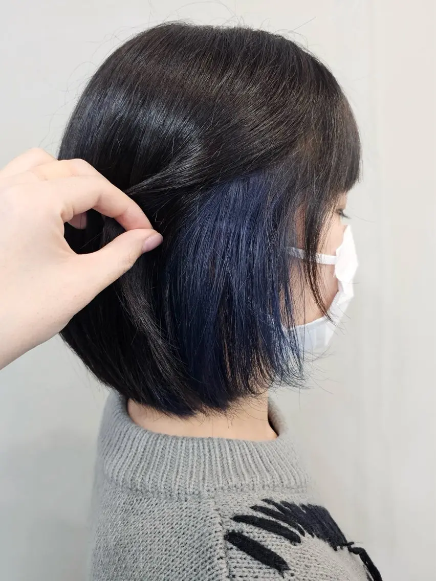 ショート カラー アディクシーカラー ブリーチ ブルーカラー ケアブリーチ ネイビーカラー ヘアカラー トリートメント ALLEN hair /まなのヘアスタイル