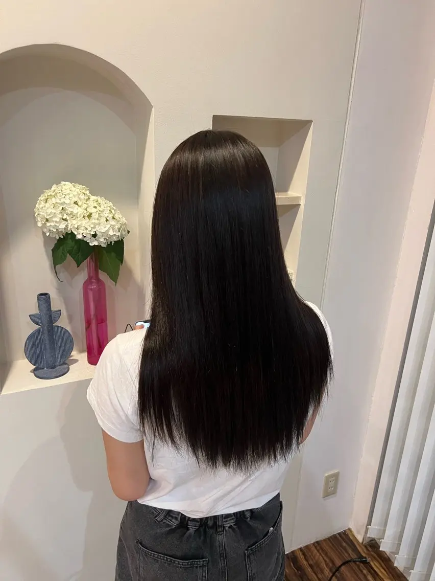 カラー 安間 琴音のヘアスタイル