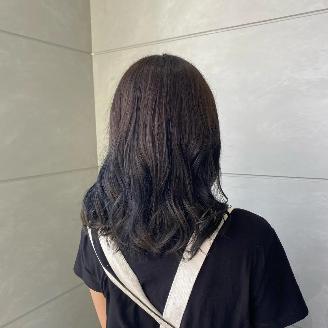 セミロング カラー ヘアカラー 天池 結衣のヘアスタイル