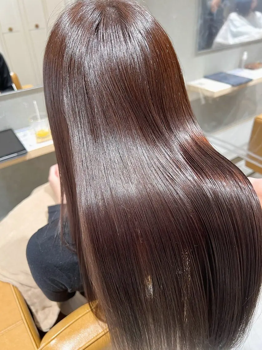 ロング カラー Tasty terraceのヘアスタイル