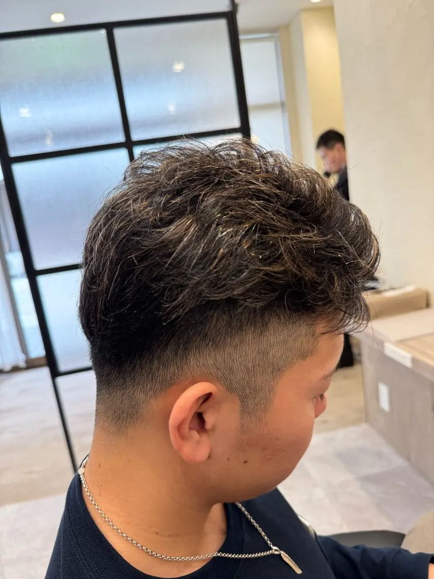 ショート カラー 田中拓人/スパ/ ハイライト/髪質改善のヘアスタイル
