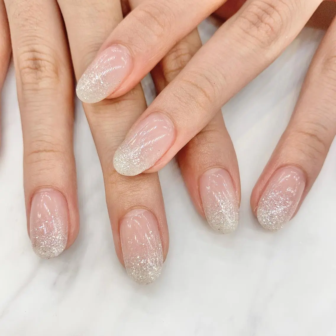 期間限定❣️【HAND】🤍ラメグラネイルオフあり💫パラジェル/フィルイン可能♡【新規オフ無料】の写真